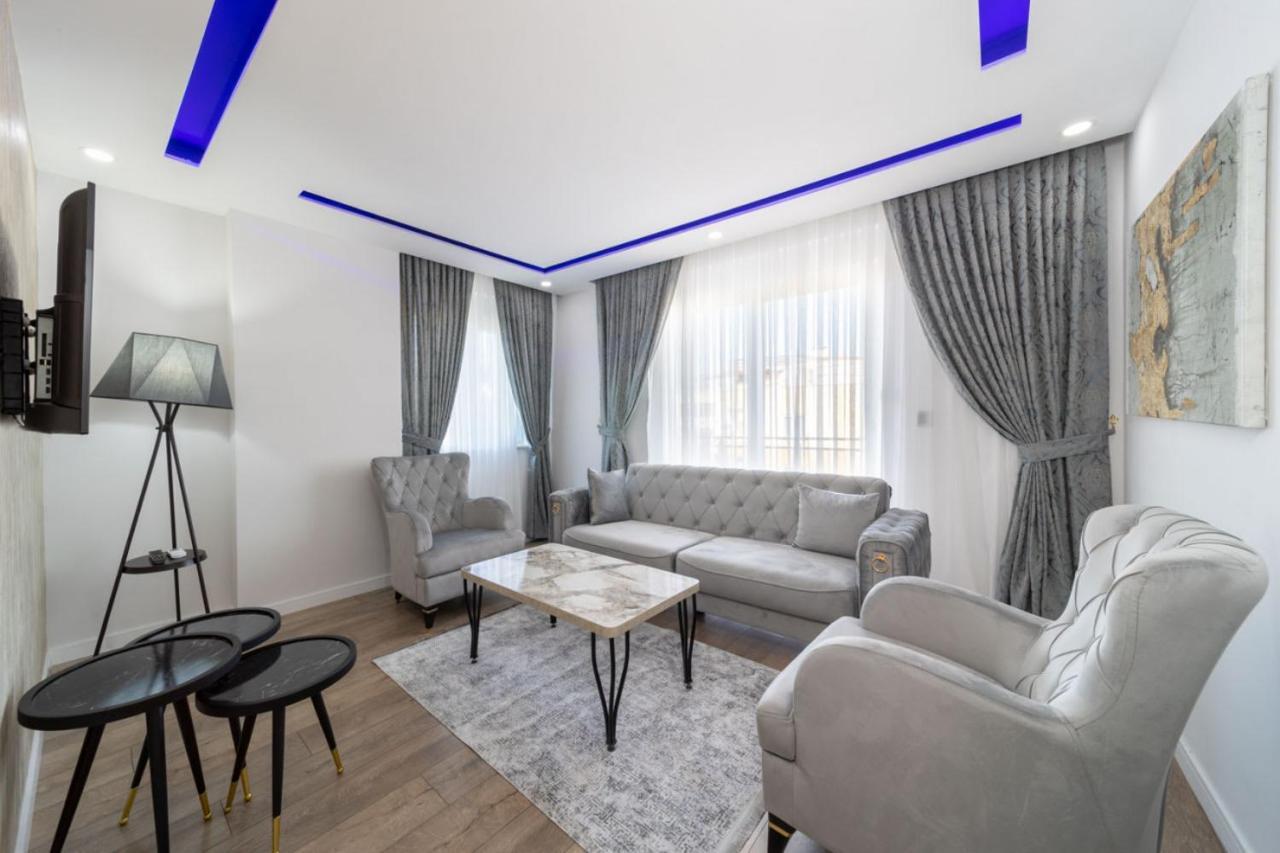 Modern And Central Duplex Apartment Near Beach In อันตัลยา ภายนอก รูปภาพ